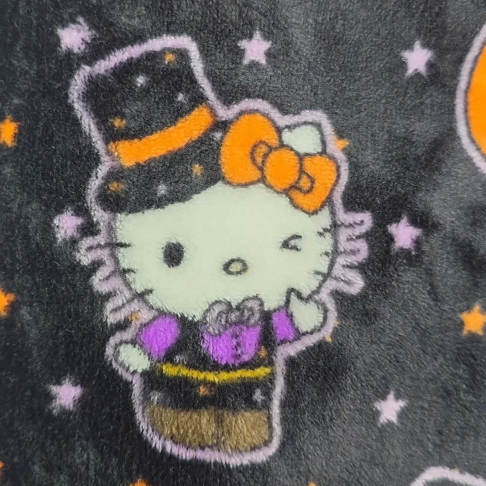 *Rare Color/Pattern* Hello Kitty Black Orange Halloween Costumes Throw Blanket